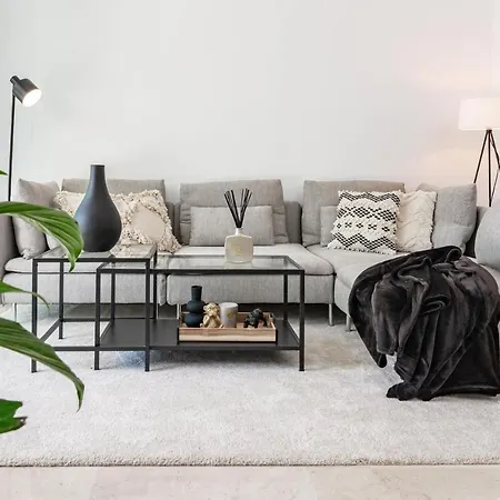 Gg- Modern Townhouse, Families & Couples Only Marbella